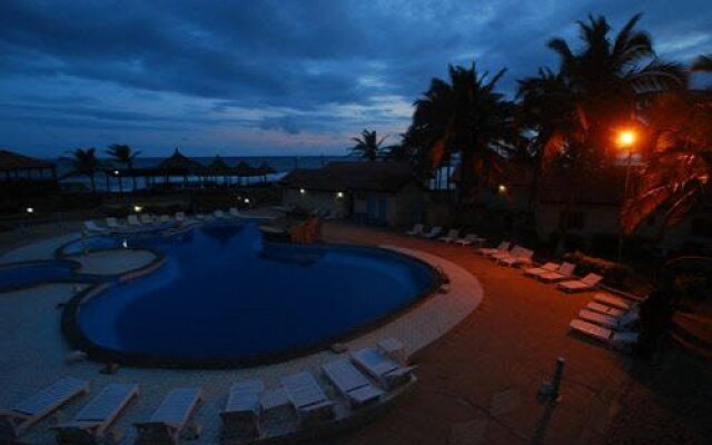 Ramada Resort Accra Coco Beach