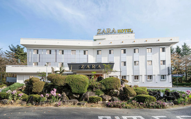 Zara Motel