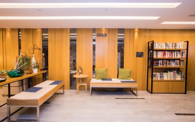 Hub Hotel Kaohsiung Yawan Branch