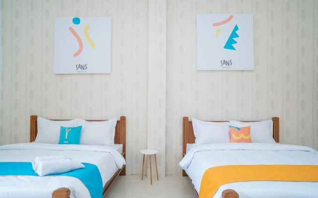Sans Hotel Queen Batu