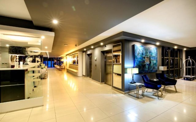 Urban Hip Hotels - The Nicol