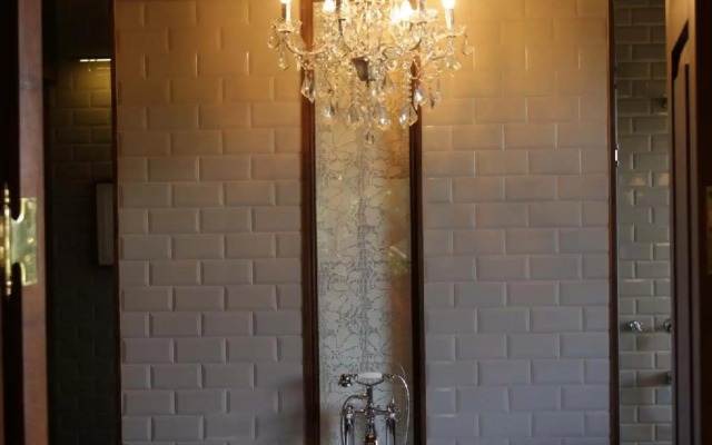 Dendrobium House