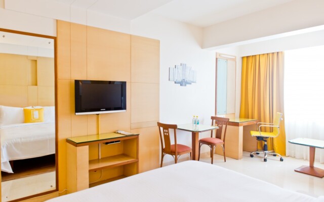 Bloom Hotel - Indiranagar