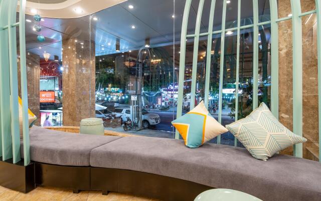 Angel Hotel Danang
