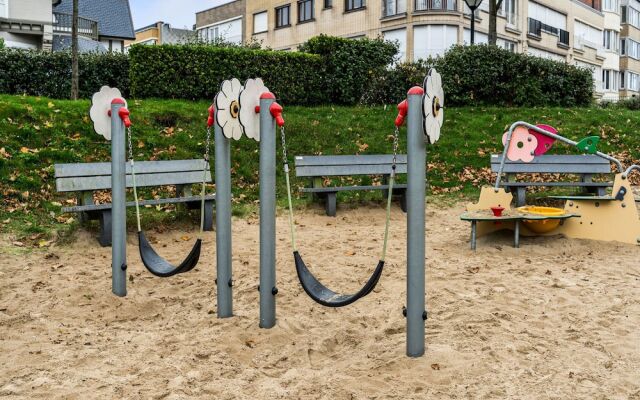 Charming Villa with Sauna in Westende