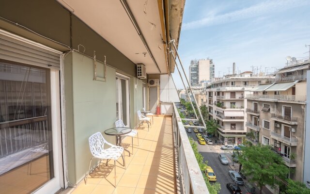 Victoria Super Paradise Apartments 5th Floor