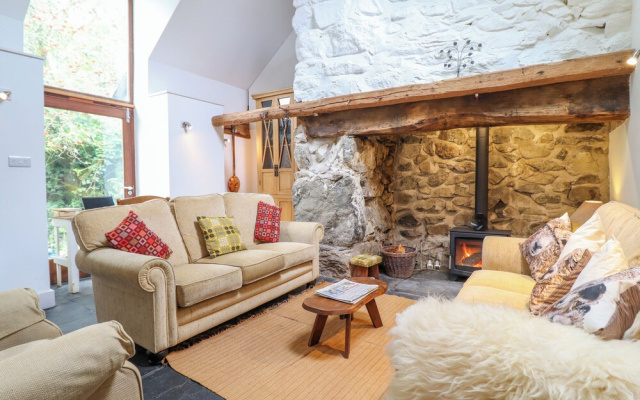 Ty Newydd Uchaf
