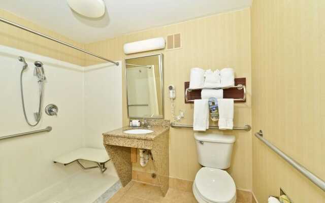 Quality Inn Windsor Mill