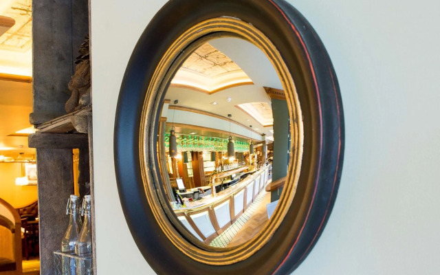 The Busby Hotel