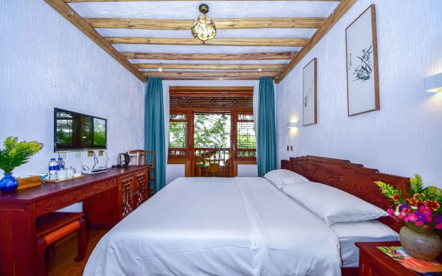 Floral Hotel Dali Cangshan Muyun