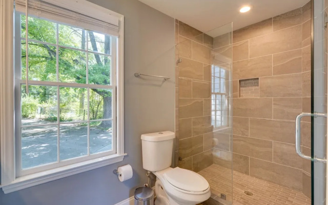 Cozy Durham Home Near Universities!