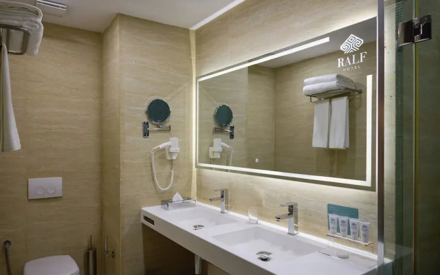 Hôtel RALF