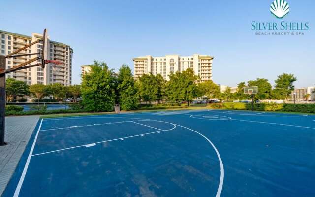 Picture Perfect 2 Bedroom Condo by RedAwning