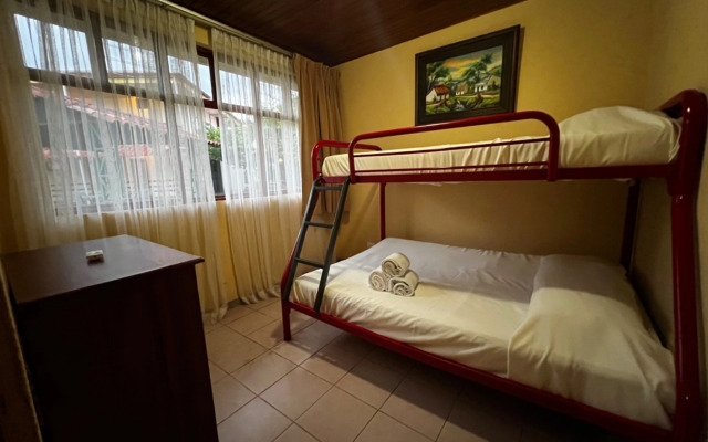 Hotel Amapola Resort
