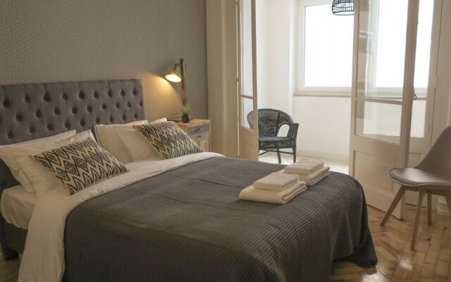 DuMont Lisbon Guesthouse