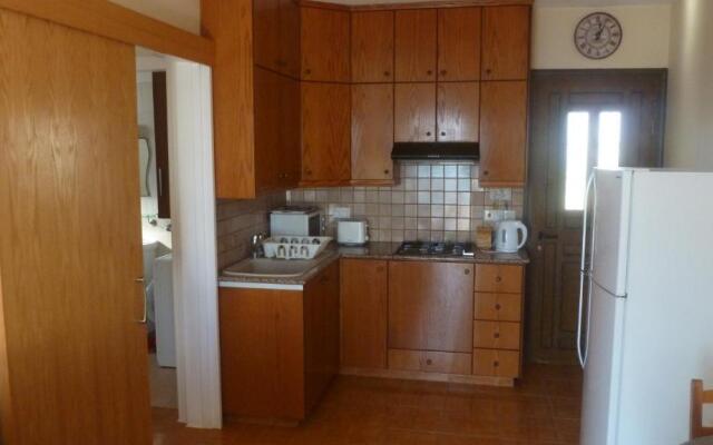 Philippou Beach Villas & Apartments