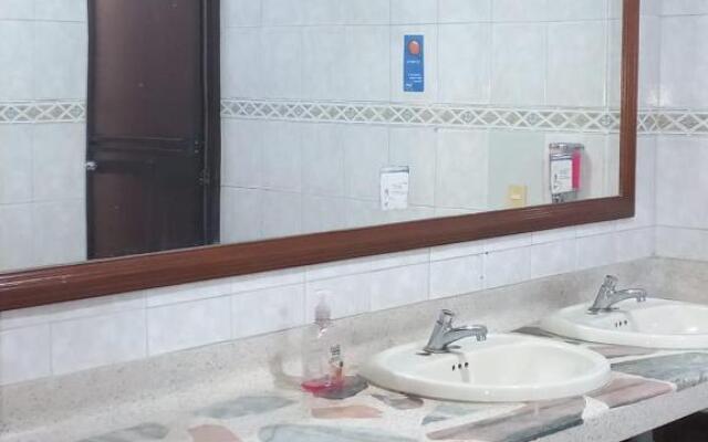 Hotel Real