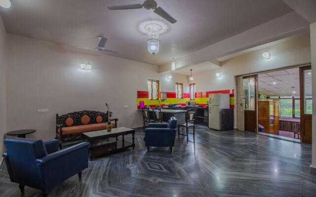 OYO 12535 Home Classic 2BHK Clova