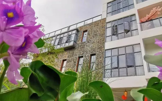 Youran Shanju Hostel