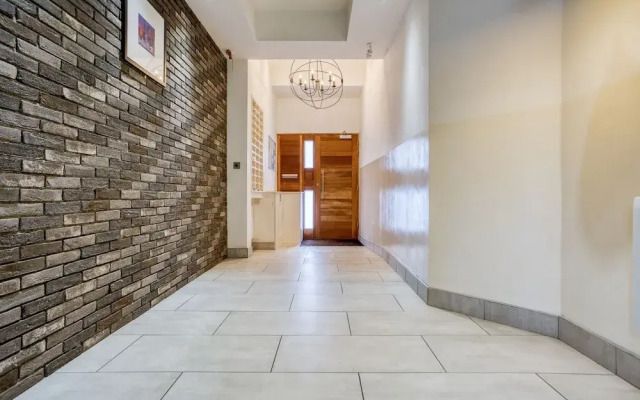 Studio Apartment  Central London
