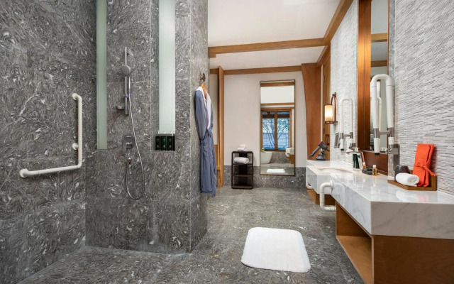 Hotel Indigo Lijiang Ancient Town by IHG