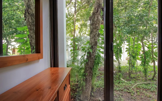 Amazing Family 2BR Ground Floor Condo with Terrace