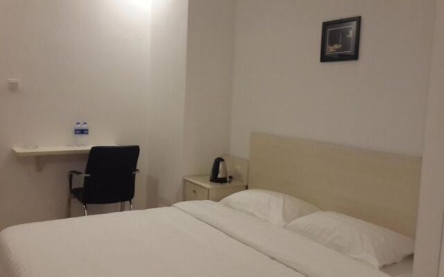 XinHai Hotel