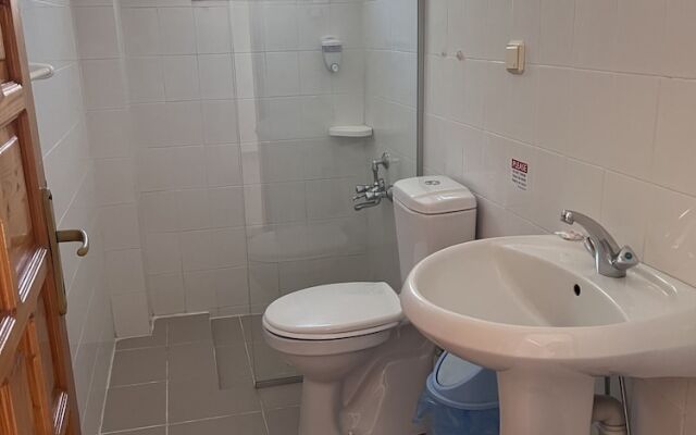 Ege Apartments