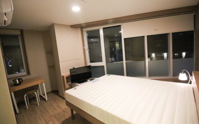 Hostel the style in Hongdae