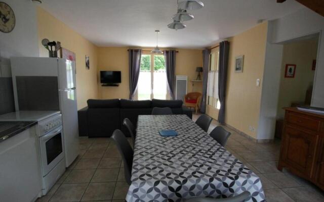 Gîte Saint-Aubin-la-Plaine, 3 pièces, 4 personnes - FR-1-426-247