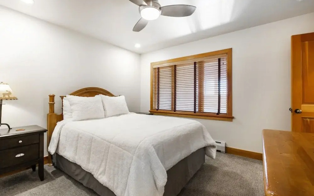 Greyhawk 24 2 Bedroom Condo, Park City
