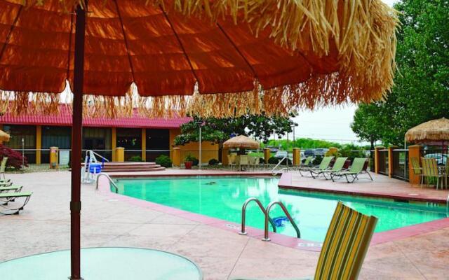 La Quinta Inn & Suites Hickory