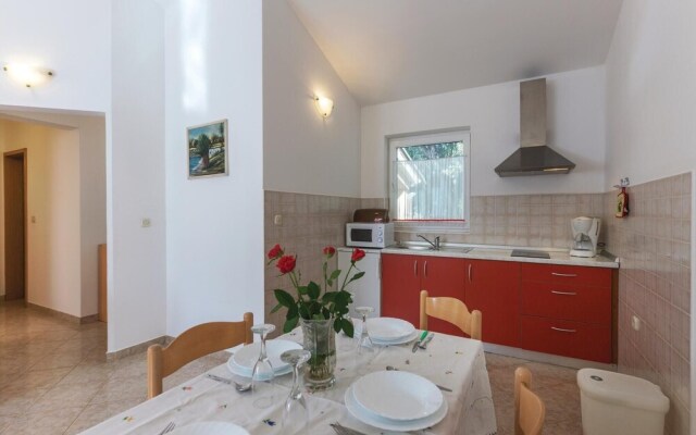 Amazing Home in Pula With Wifi and 2 Bedrooms