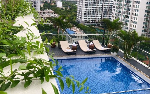 Halong Hideaway Hotel