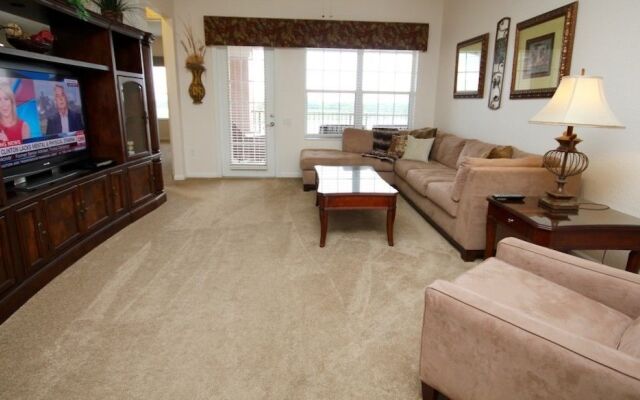 Pool View Penthouse - New!