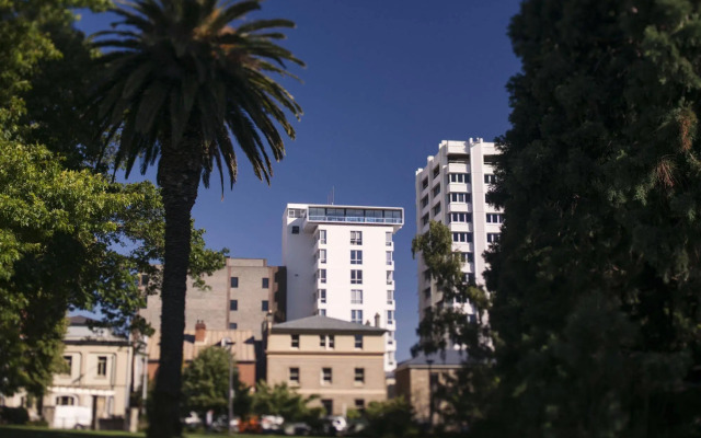 Avalon City Retreat