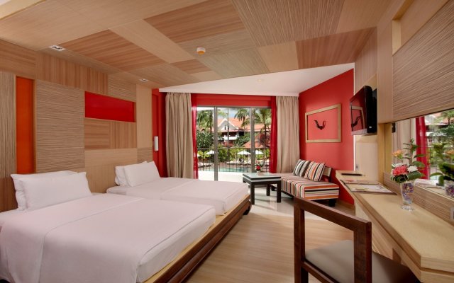 Patong Beach Hotel (SHA Extra Plus)
