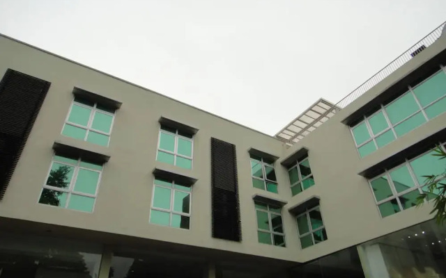 Prestigio Hotel Apartments