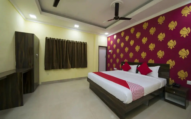 Oyo 13481 Hotel Shalimar