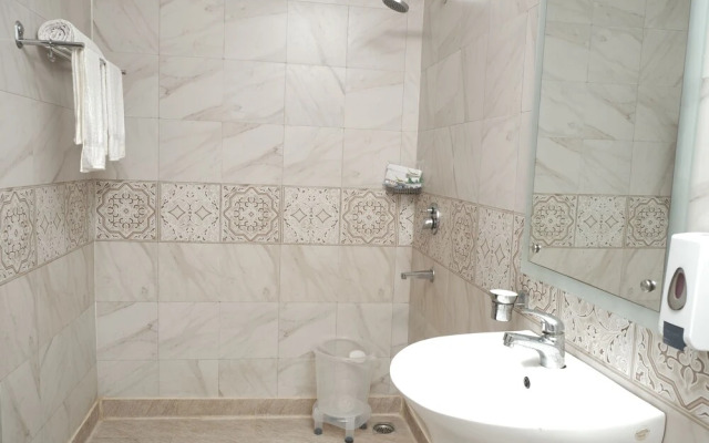 Hotel Kesar Inn