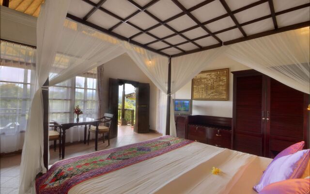 Cempaka Belimbing Villas