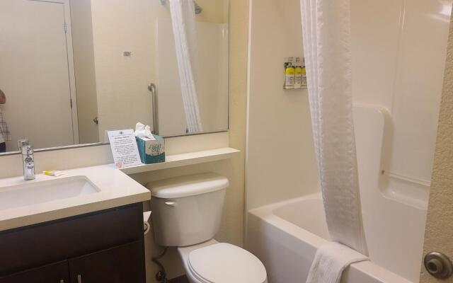 Candlewood Suites Bismarck, an IHG Hotel