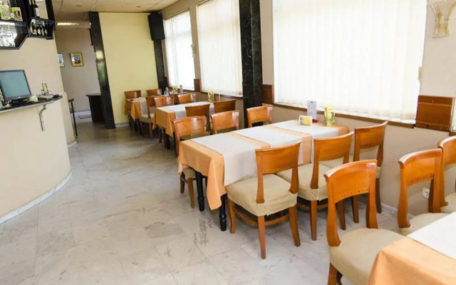 Desudava Hotel