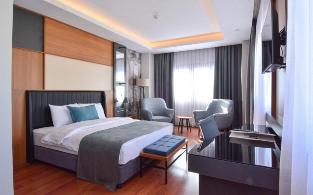 Expoist Hotel