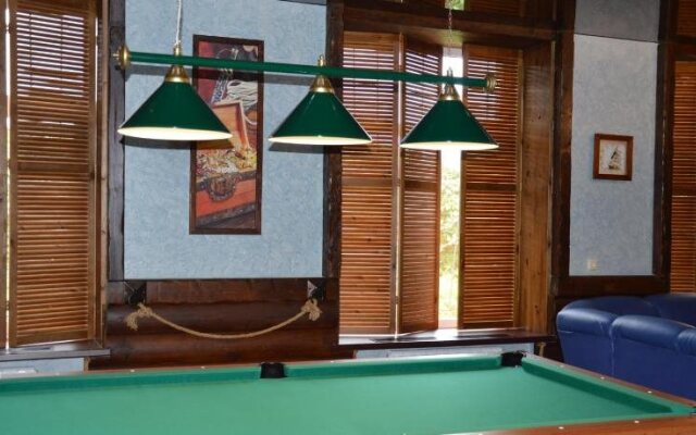 Hotel Primorye