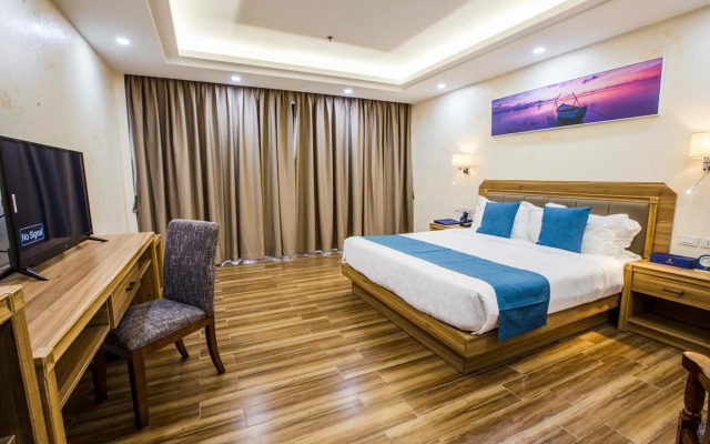 Costa Palawan Resort