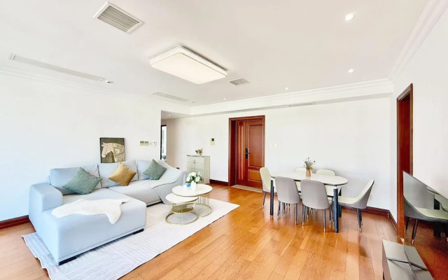 Tyms Shanghai Luxurious 3Bedroom270 View