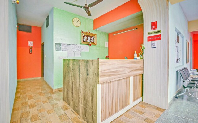 OYO 15392 Sri Sai Guru Comforts