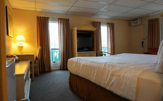 Travelodge At The Falls
