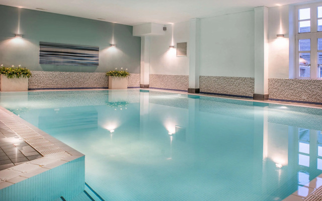 De Vere Tortworth Court